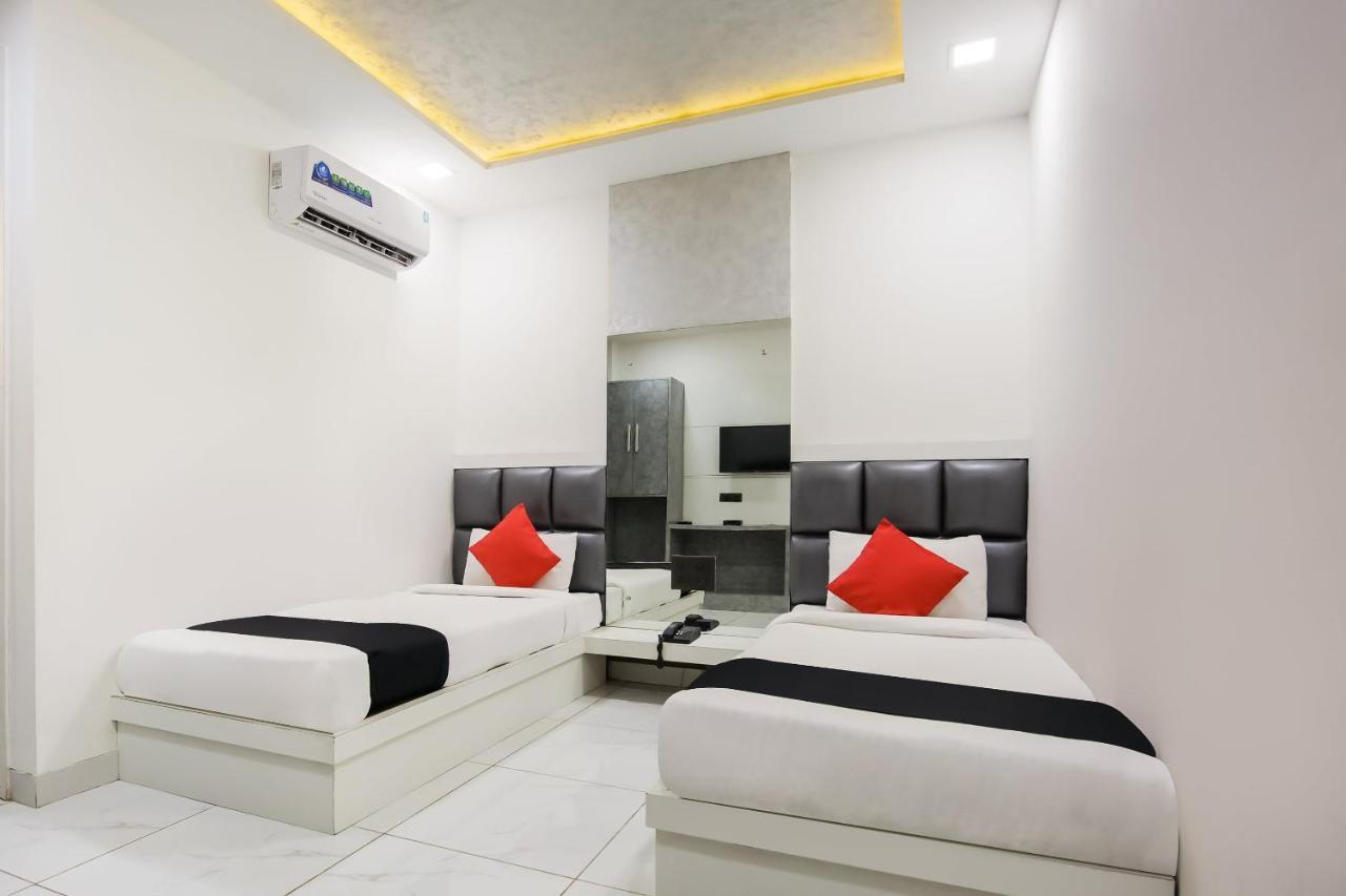 Hotel Grand Sparrow Inn Agra  Exterior foto